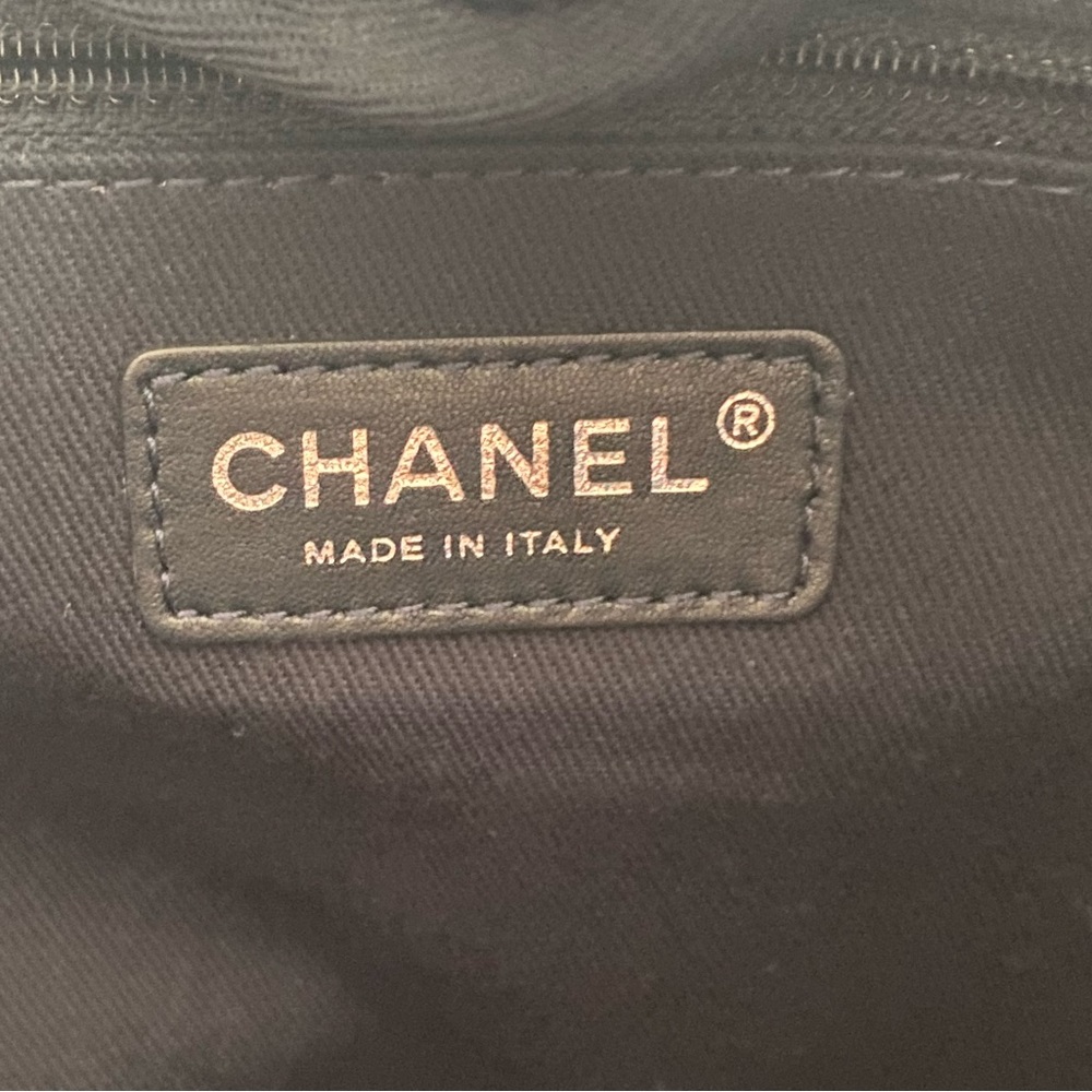 Chanel Deauville Tote Canvas Bag - Picture 5 of 13